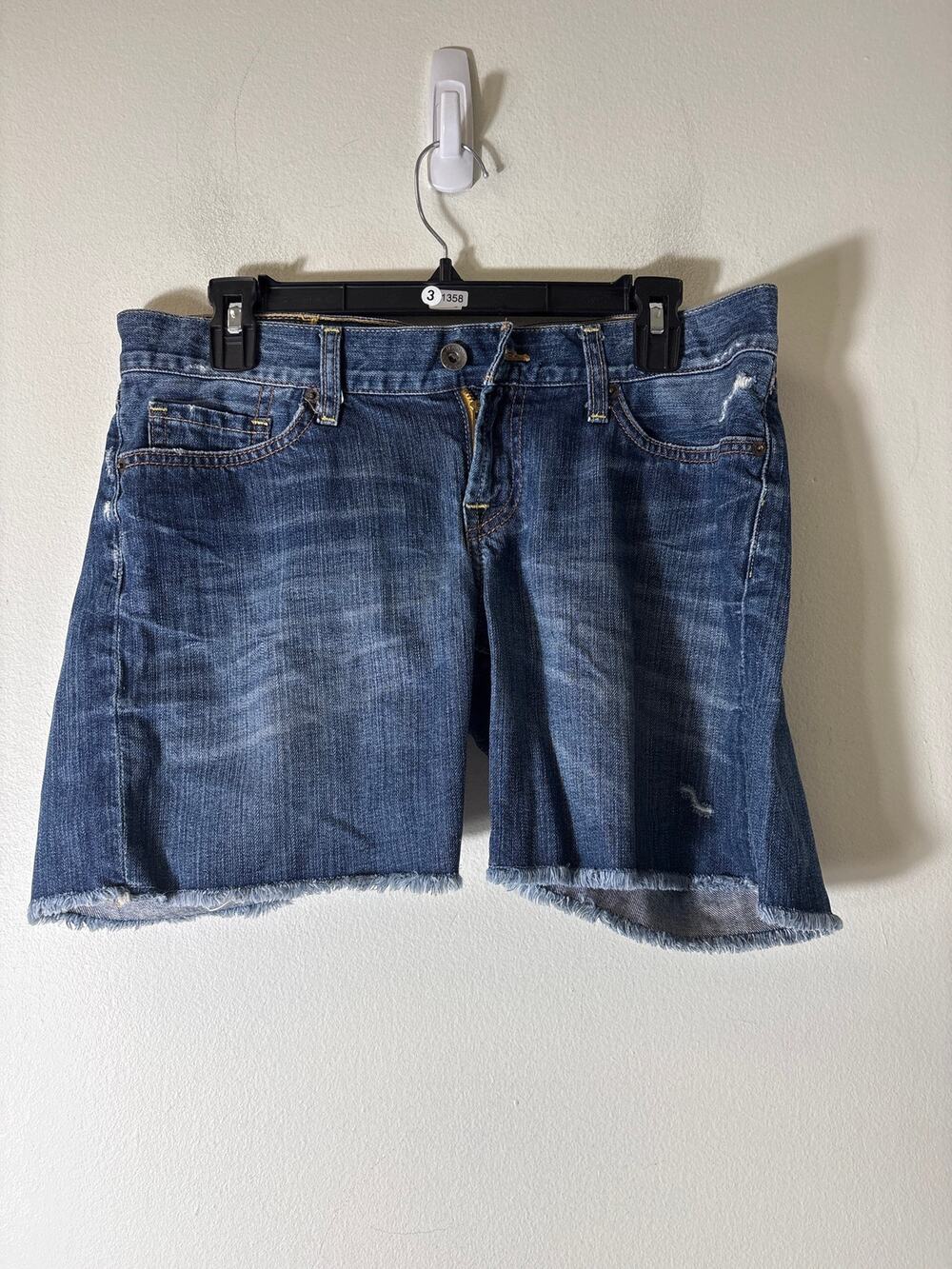 Lucky Brand Medium Wash Denim Shorts Sz 27